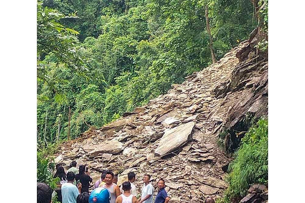 Landslide in WBs Kalimpong