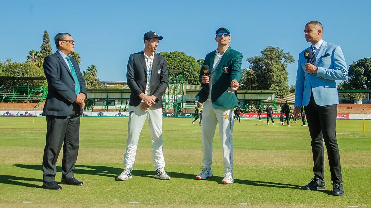 X/ZimCricketv : Zimbabwe vs New Zealand 1st Test LIVE Score