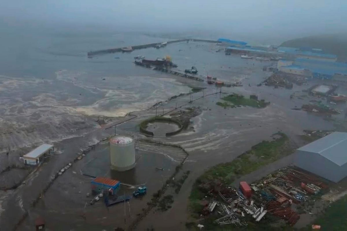 This image taken from a video released by Geophysical Service of the Russian Academy of Sciences, Wednesday, July 30, 2025. (Geophysical Service of the Russian Academy of Sciences via AP) : The aftermath of tsunami hitting the coastal area of Severo-Kurilsk at Paramushir island of Kuril Islands, Russia, 