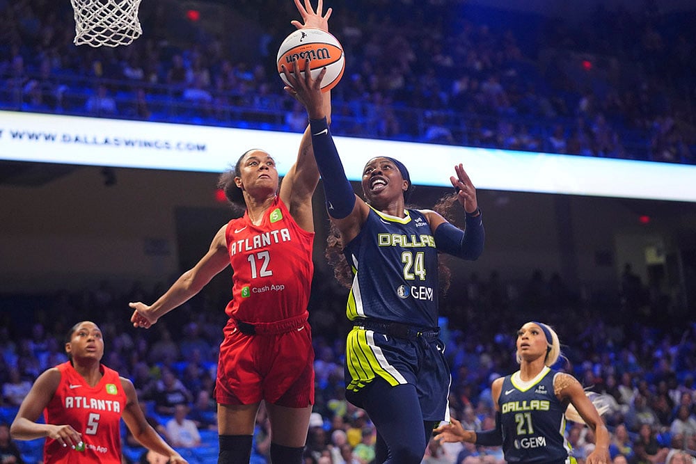 WNBA 2025 basketball Dallas Wings vs Atlanta Dream match photos: Arike Ogunbowale 