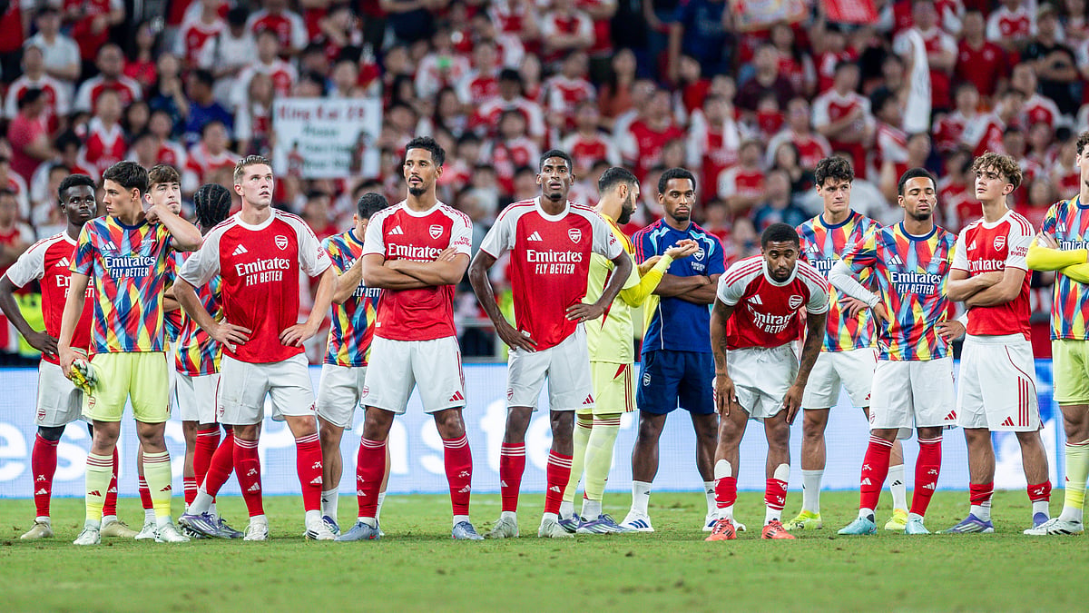 Arsenal vs Tottenham Hotspur, Premier League Summer Series 2025: Arsenal squad thank the fans after the pre-season friendly match.