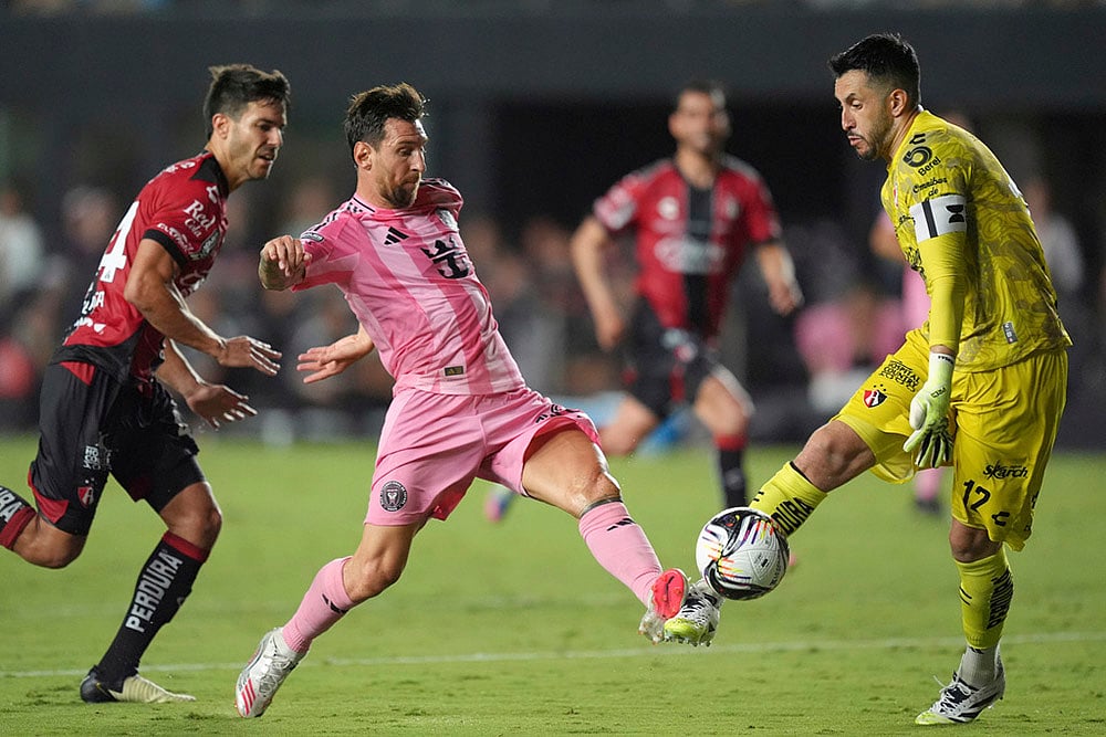 Leagues Cup Atlas vs Inter Miami Soccer Match photos_Camilo Vargas