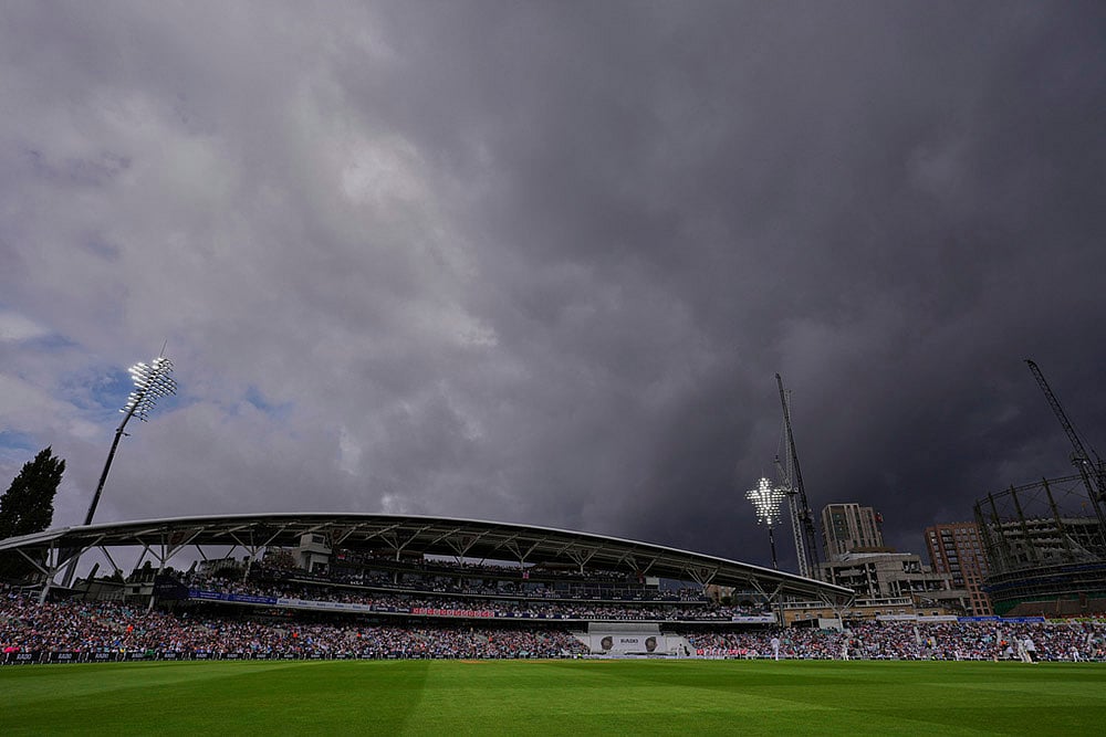 Indias tour of England - India Vs England Cricket 5th Test Day 1 at The Kia Oval: Dark clouds 