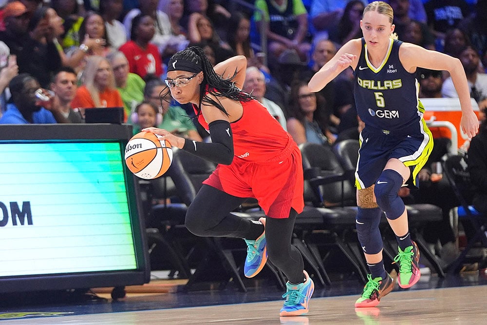 WNBA 2025 basketball Dallas Wings vs Atlanta Dream match photos: Paige Bueckers  