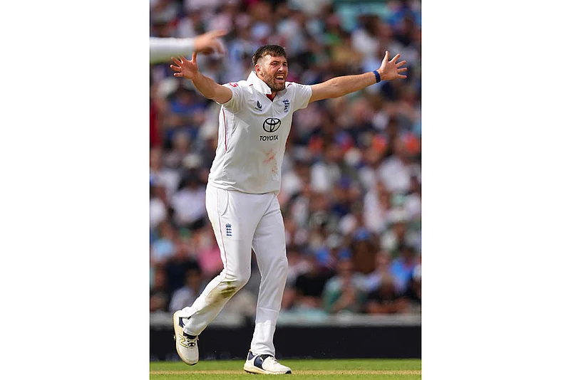 Indias tour of England - India Vs England Cricket 5th Test Day 3 at The Kia Oval: Jamie Overton