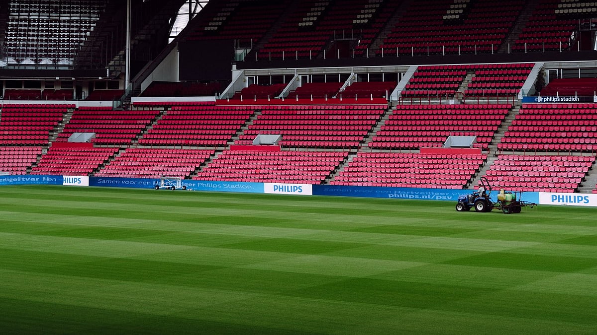 psv eindhoven X