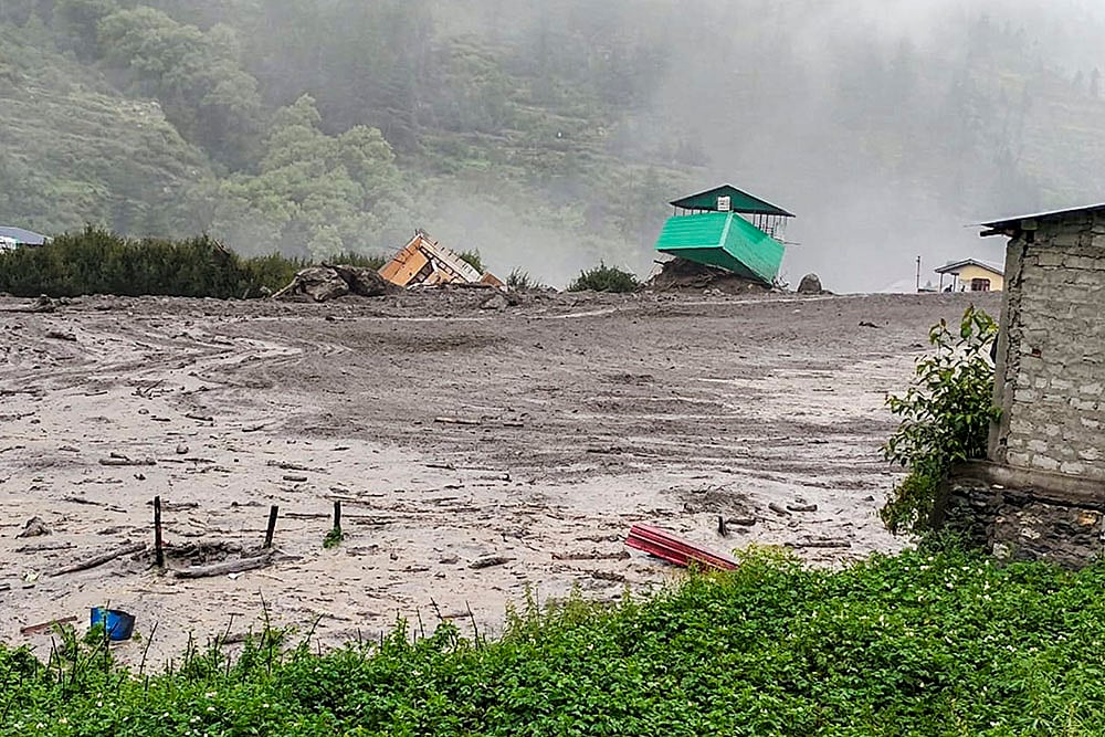 Uttarkashi Cloudburst - flash flood in Dharali -