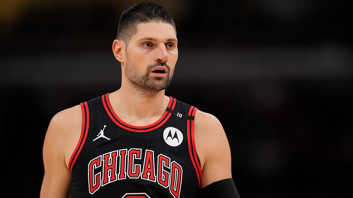 Nikola Vucevic will start the 2025-26 season with the Chicago Bulls.