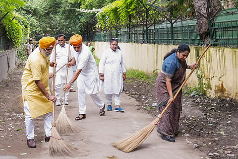 Delhi Ko Koode Se Azadi campaign