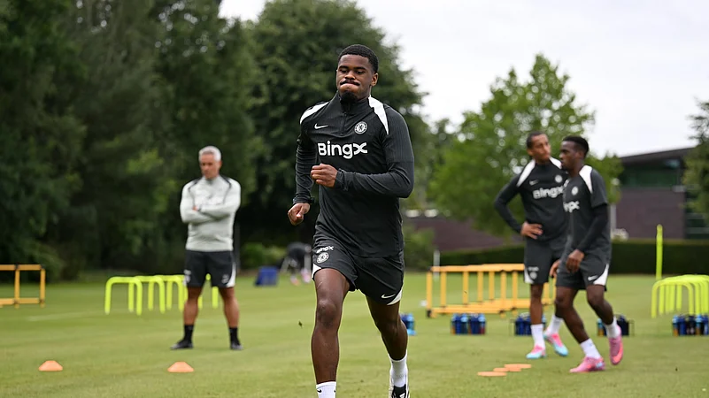 Jorrel Hato training at Cobham.