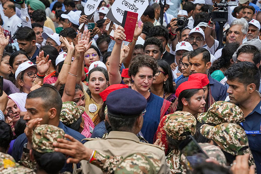 INDIA bloc MPs hold protest march over revision of the voter list, in New Delhi_Priyanka Gandhi 