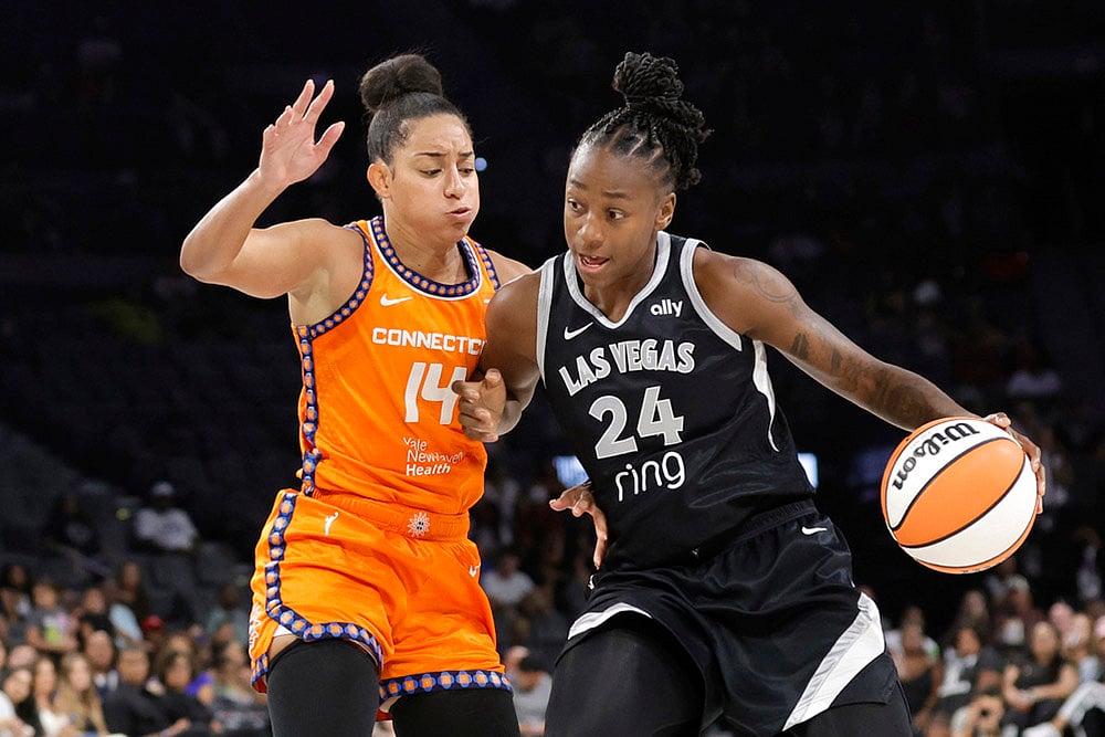 WNBA basketball 2025 Las Vegas Aces vs Connecticut Sun game photos: Jewell Loyd