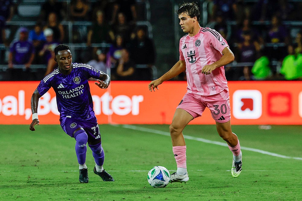 MLS soccer match Inter Miami vs Orlando city in Florida: Iván Angulo