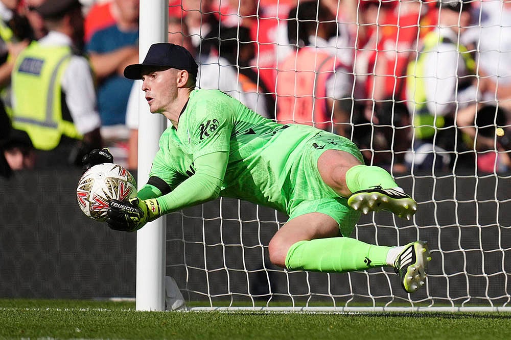 FA Community Shield final Crystal Palace vs Liverpool match photos: Dean Henderson 