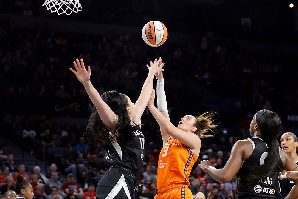 WNBA basketball 2025 Las Vegas Aces vs Connecticut Sun game photos: Marina Mabrey