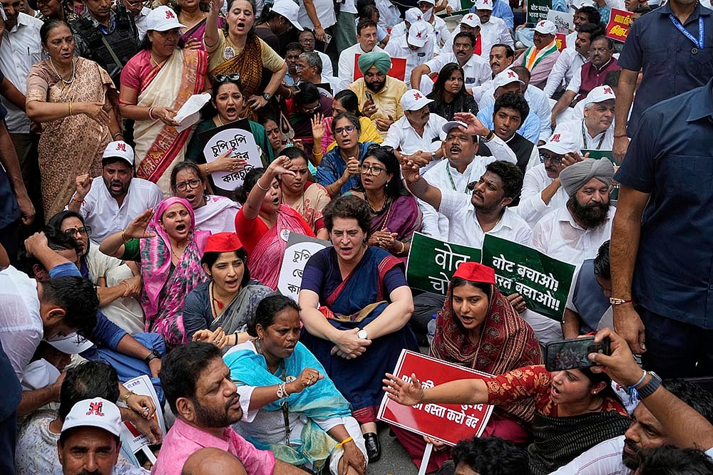 INDIA bloc MPs hold protest march over revision of the voter list, in New Delhi_Priyanka Gandhi 