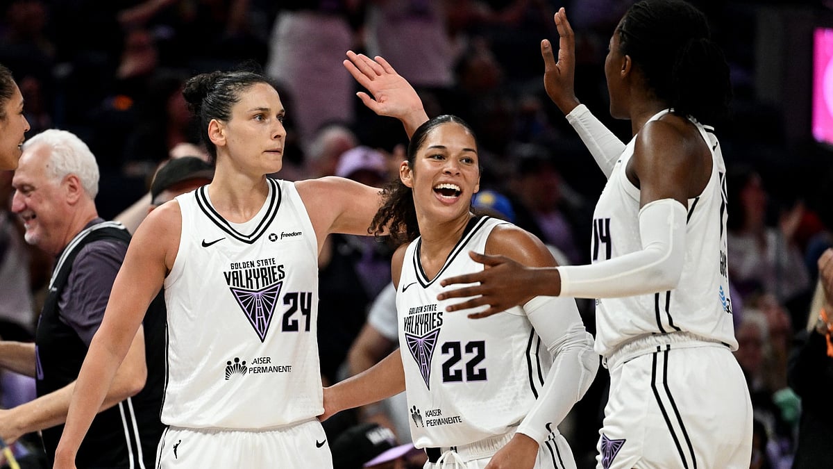 Golden State Valkyries players celebrate during a game vs. the Connecticut Sun on Aug. 11, 2025.