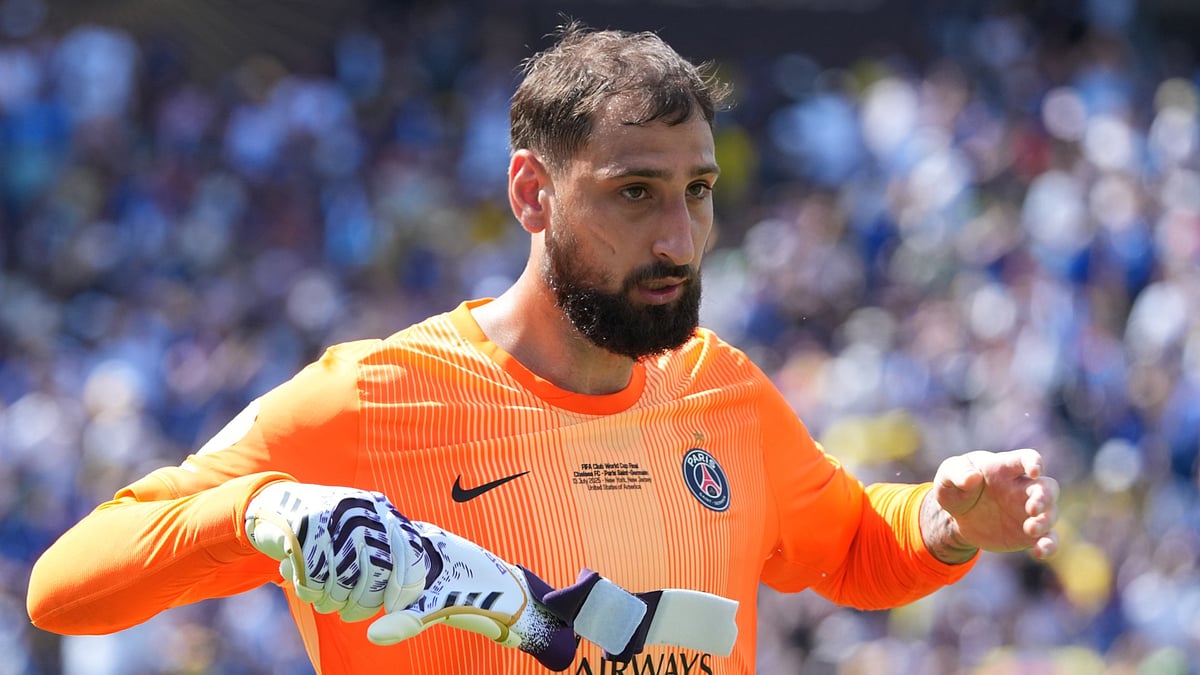File photo of Paris Saint-Germain goalkeeper Gianluigi Donnarumma. - File