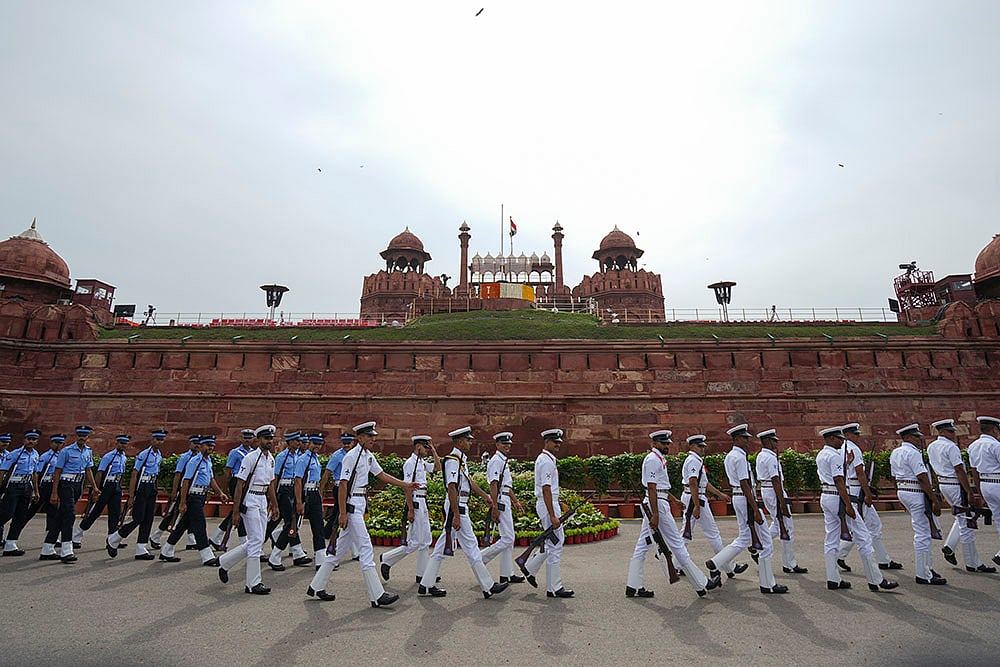 Full dress rehearsal for Independence Day
