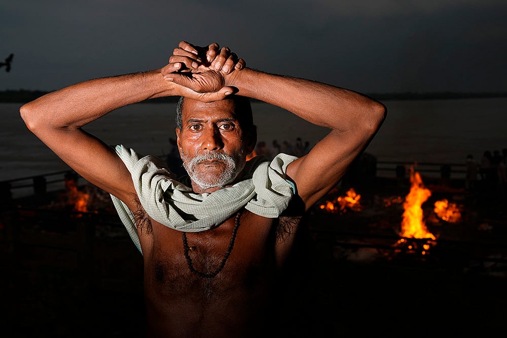 The Dom Workers Of Varanasi - Outlook Magazine Mental Health issue