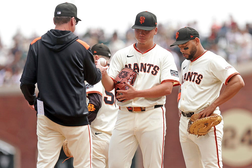 Padres Giants Baseball