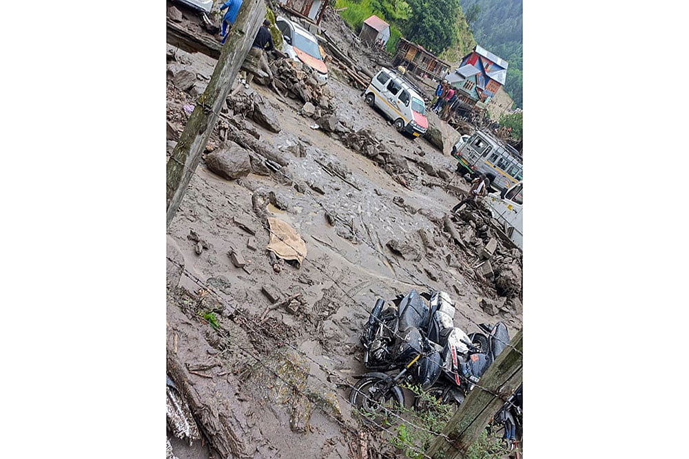 Massive cloudburst in J-Ks Kishtwar