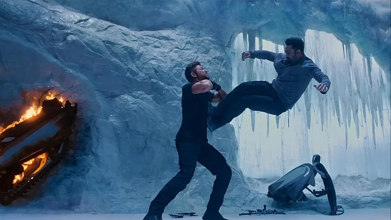 Kabir (Hritik Roshan) and Vikram (N.T. Rama Rao Jr.) In War 2 (2025) - IMDB