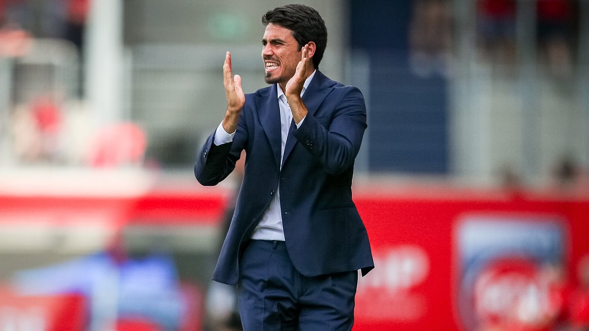 Carlos Cuesta is Parma's head coach