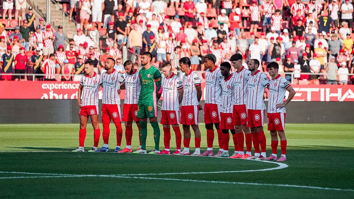 X/GironaFC : Girona FC players ahead of kick-off