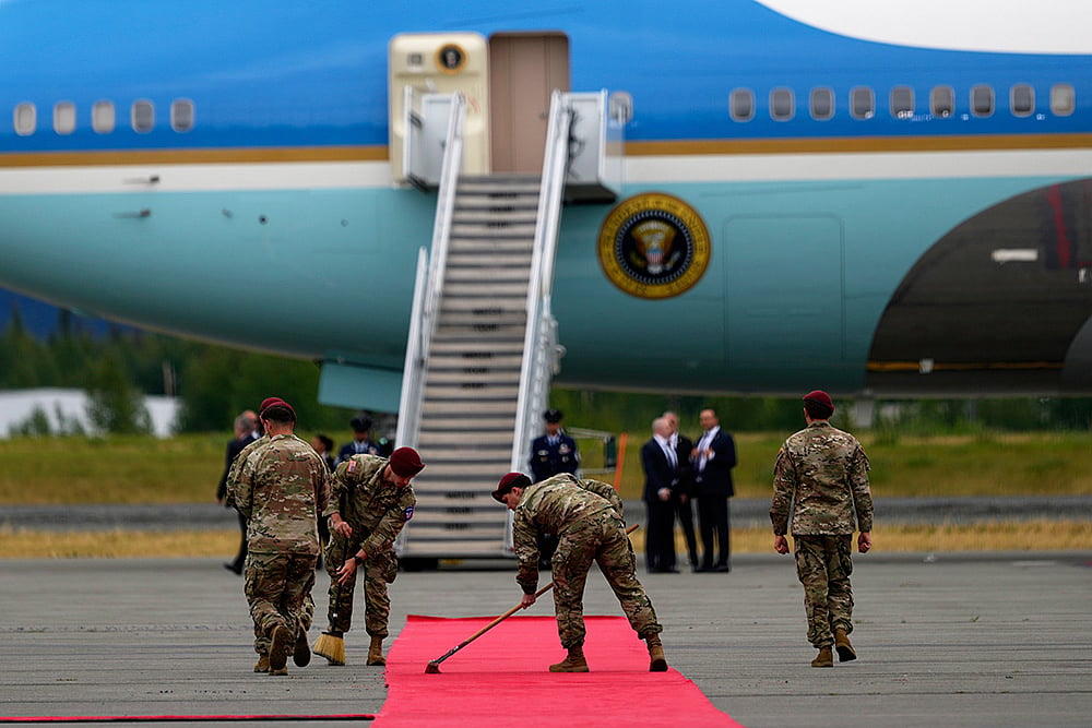 Vladimir Putin Donald Trump Meeting Alaska