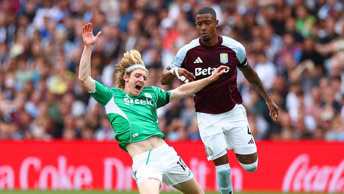 Ezri Konsa was sent off against Newcastle - null