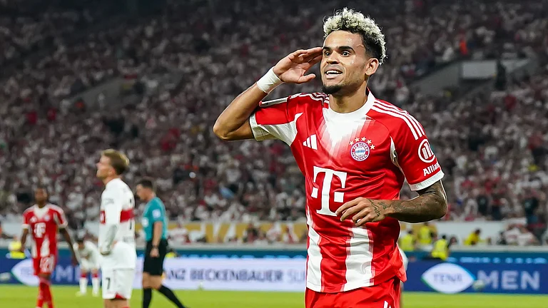 Luis Diaz scored his first goal for Bayern Munich - null
