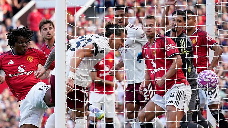 Manchester United Vs Arsenal Live Score, English Premier League
