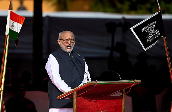 Raju Shinde/Hindustan Times via Getty Images : India-US Travel Corridor Reflects Deep Ties: Vice President

