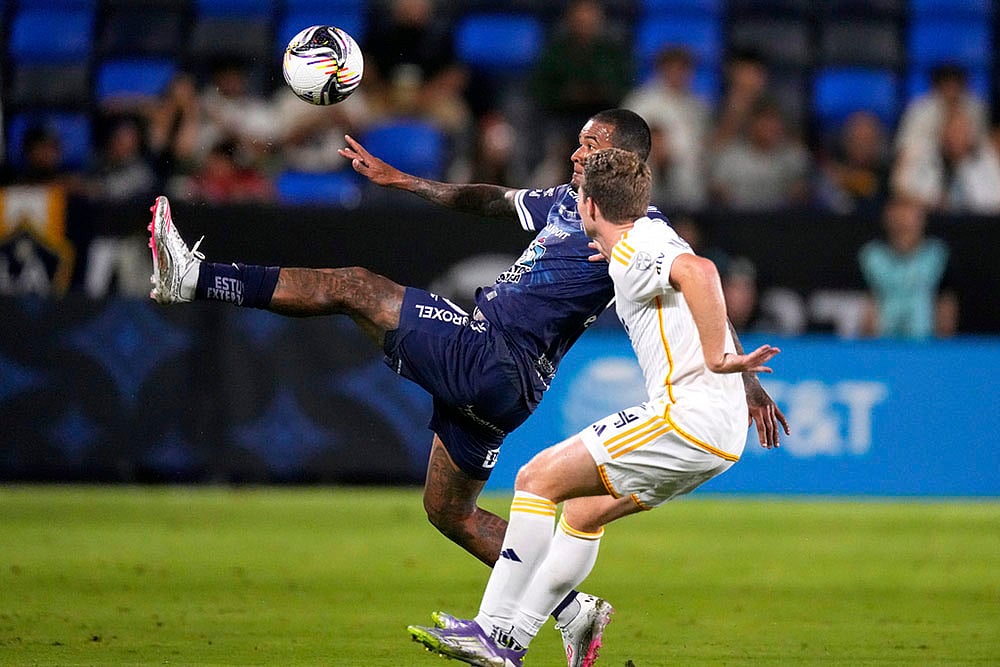Leagues Cup 2025 Quarter-Final match Los Angeles Galaxy vs CF Pachuca_Kenedy