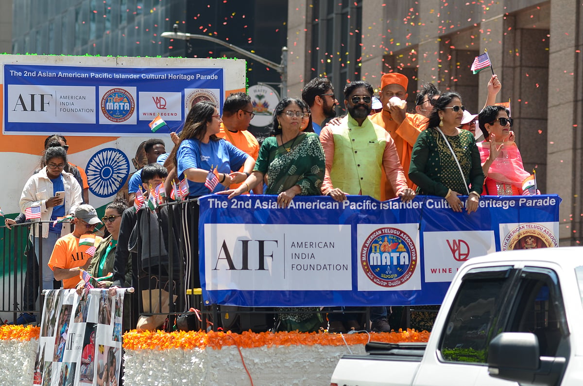 Shutterstock : American India Foundation parade
