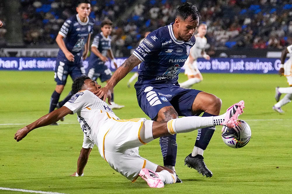 Leagues Cup 2025 Quarter-Final match Los Angeles Galaxy vs CF Pachuca_Maruicio Cuevas