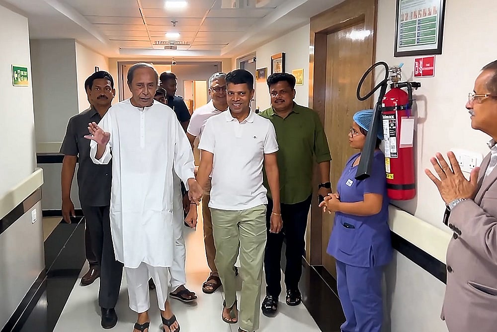 Naveen Patnaik discharged after three days of hospitalisation; VK Pandian
