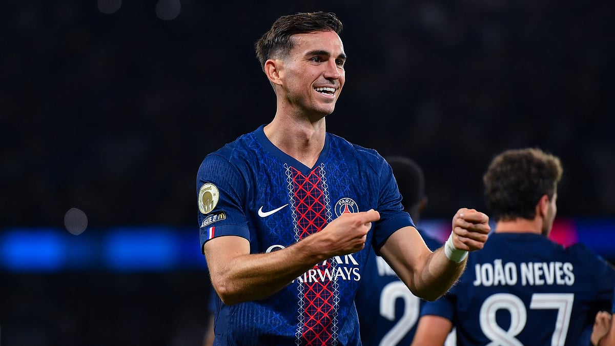 Fabian Ruiz celebrates his goal for Paris Saint-Germain