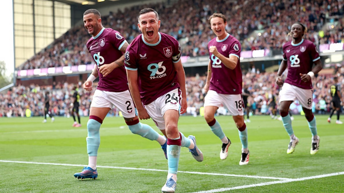 Josh Cullen celebrates