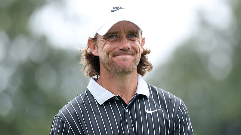 Fleetwood holds a share of the lead in Atlanta