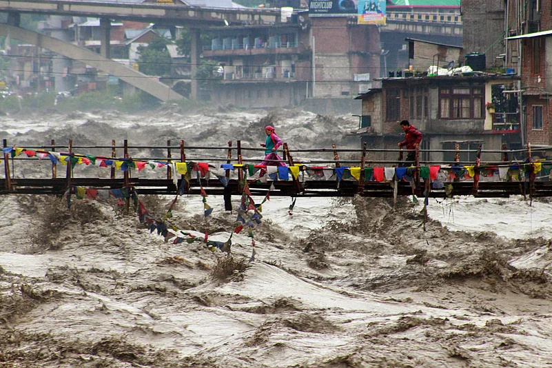 Manali floods 2025, Himachal Pradesh landslides, Beas River flash floods