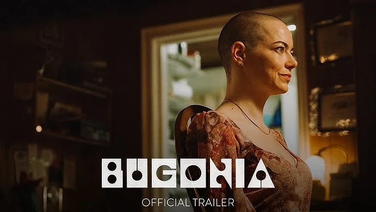 Emma Stone Bugonia trailer - YouTube