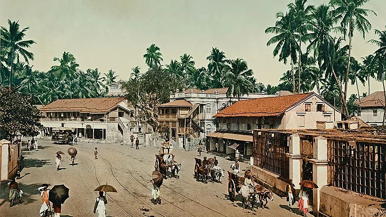 A City in Motion: Girgaum Road,
Mumbai, circa 1900 - | Photo: Getty Images