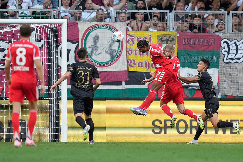 FC Augsburg vs FC Bayern Munich