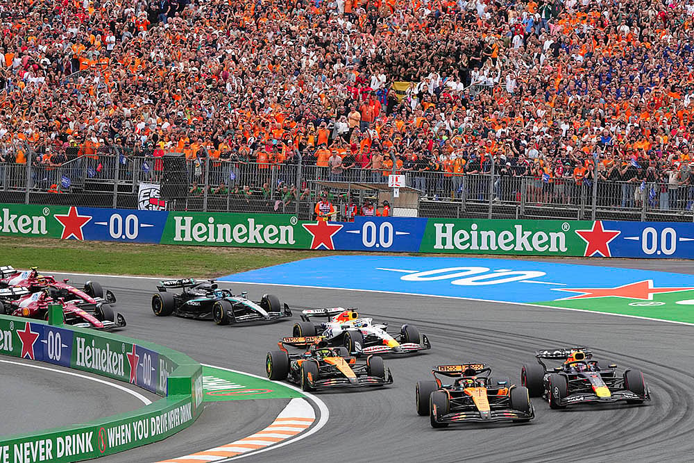 2025 Dutch Formula 1 Grand Prix Auto racing photos_McLaren driver Oscar Piastri