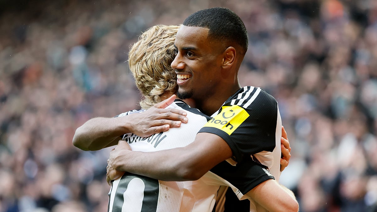 Anthony Gordon and Alexander Isak