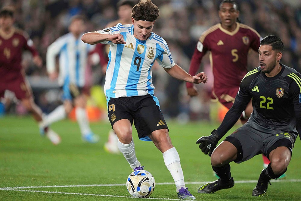 FIFA World Cup 2026 Qualifiers CONMEBOL match Argentina vs Venezuela_Julian Alvarez
