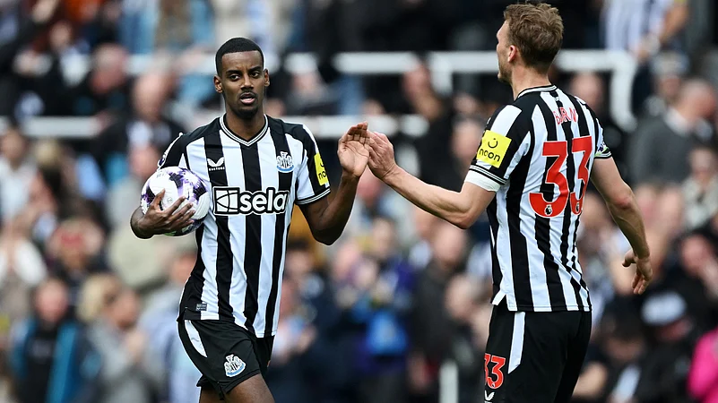 Alexander Isak Transfer: ‘I’m Just Happy It’s Over Now’ – Says Dan Burn Expressing Relief