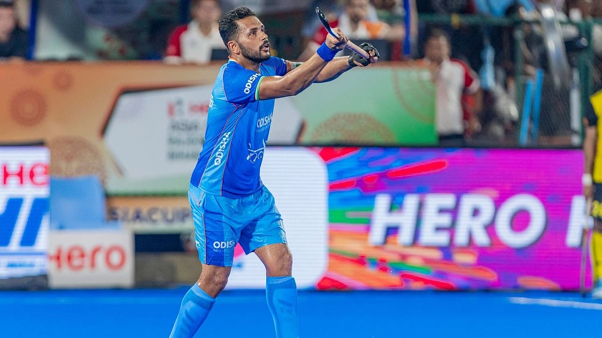 | Photo: X/asia_hockey : India national team captain Harmanpreet Singh in action in the Hockey Asia Cup 2025.